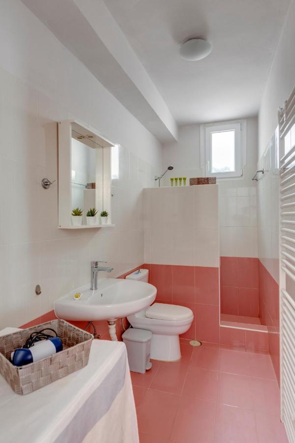 Vári Fabbrica Bnb מראה חיצוני תמונה